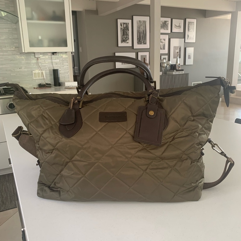 Barbour “Weekender” Unisex Tote. Excellent Condition - never been used.